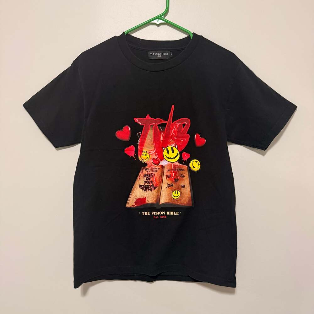 BKYS Streetware Medium Broken Smile Graphic Vision Bible‎ Gothic Shirt